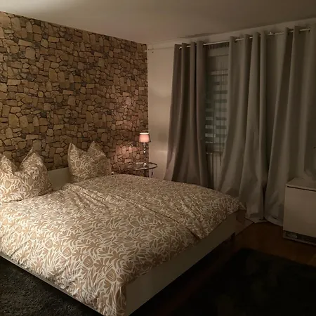 Naehe Apartment *